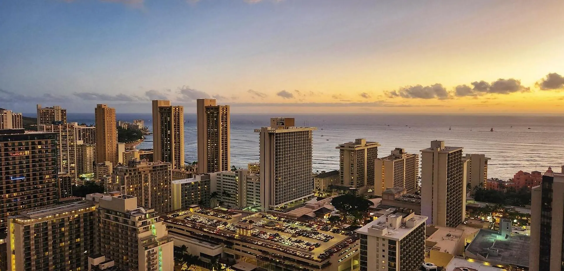 Freshly Renovated Studio With Iconic Diamond Head Views! Honolulu USA